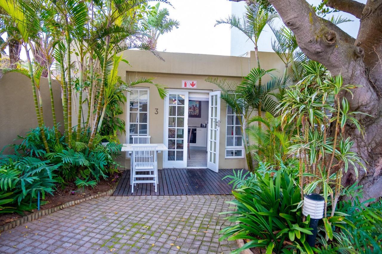 Conifer Beach House Port Elizabeth Exterior photo